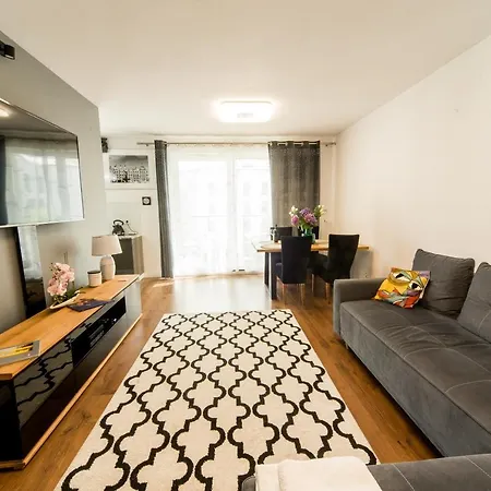 Marina 102 - Old Town 55m2 *