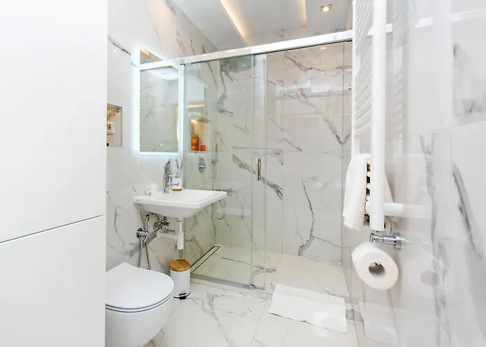 Marina 102 - Old Town 55m2 Γκντανσκ