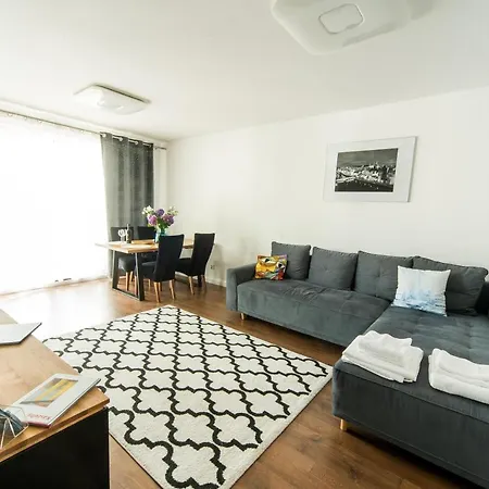 Marina 102 - Old Town 55m2 * 格但斯克